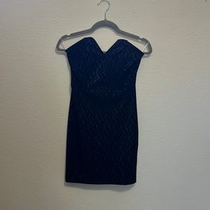 Foreign exchange dress